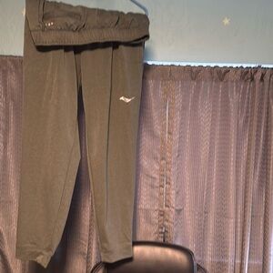Saucony mens soltice jogger pant size XL